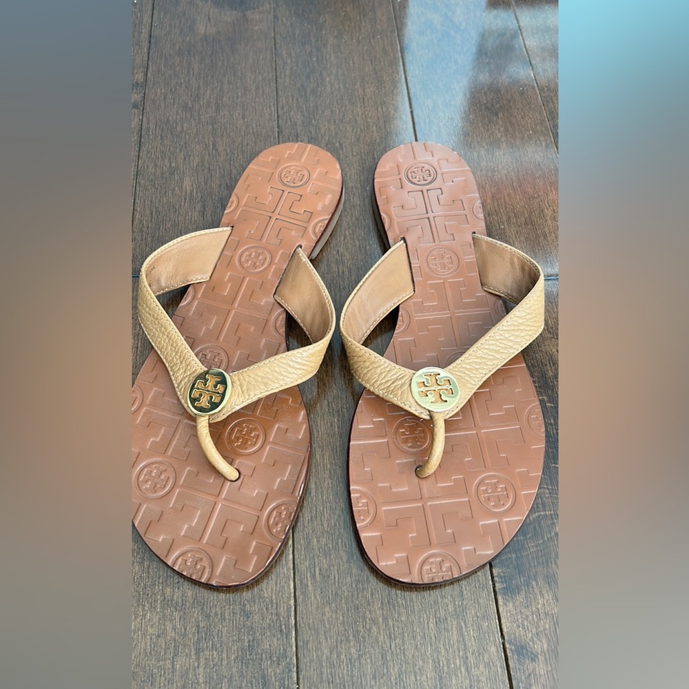 Tory burch